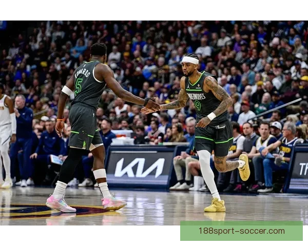 亚历山大沃克本赛季单场三十分突破超前六年总和